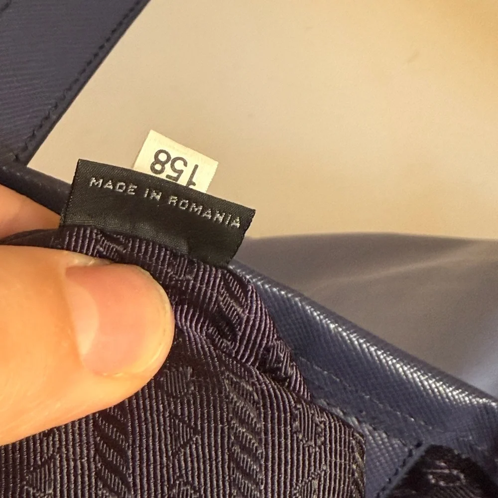 Prada Nylon Tote Bag-blue Large shoulder bag 🌟 - Picture 15 of 15